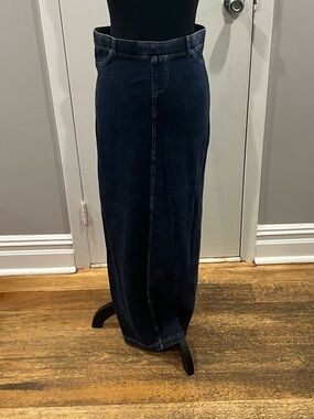 Hard tail maxi skirt
